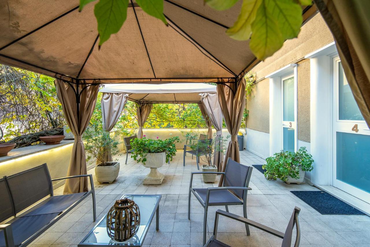 Garden House - Luxury Guest House - Self Check-In Only — Photos 1